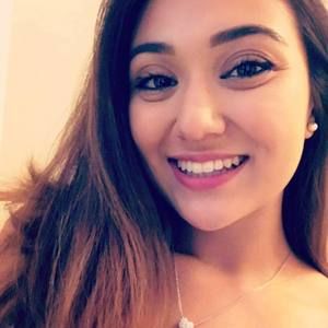 Meet your Posher, Vanessa